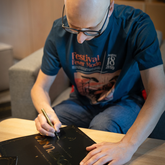 Frostpunk 2 OST Vinyl with Composer's Signature (Limited Edition)